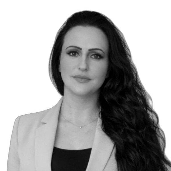 Porträt Adina-Gabriela Iorga