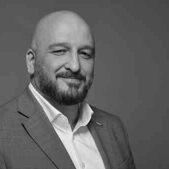 Porträt Nihat Demir